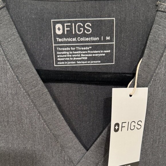 Figs Dark Gray Medical Scrub Set - Picture 9 of 10